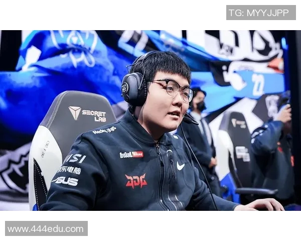DOTA2战术解析:深入探讨JDG战队的盯防策略与执行技巧 DOTA2战术解析:深入探讨JDG战队的盯防策略与执行技巧